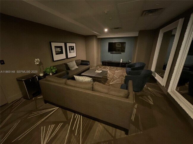 Building Photo - 5701 Collins Ave