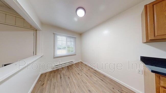 Building Photo - 1167 Orange Ave