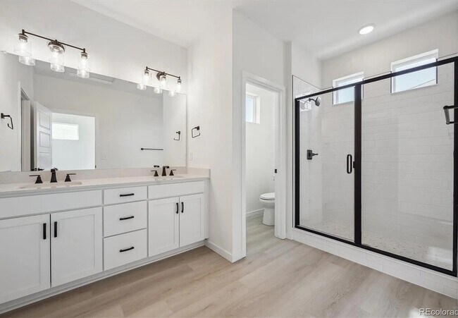 Building Photo - 1243 Rhett Dr