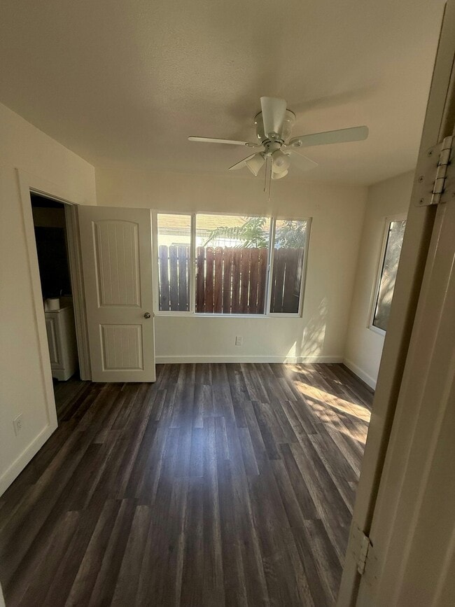 Building Photo - 3420 Lemon St