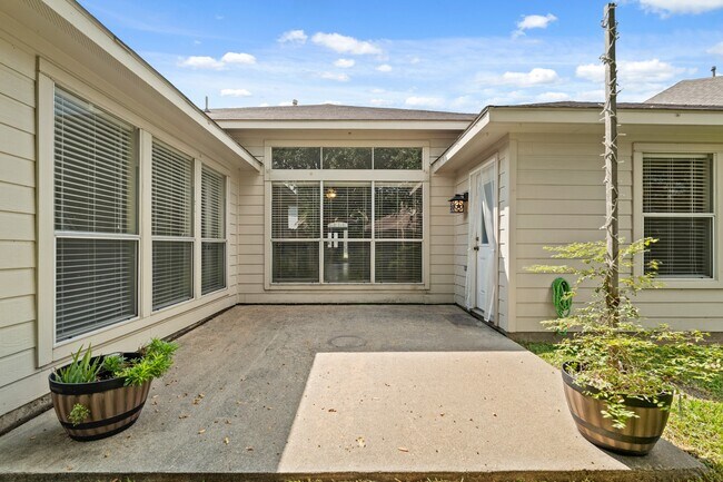 Building Photo - 23730 Prince Lawrence Ct
