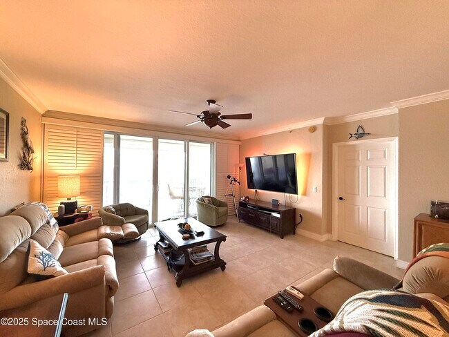 Building Photo - 480 Sail Ln