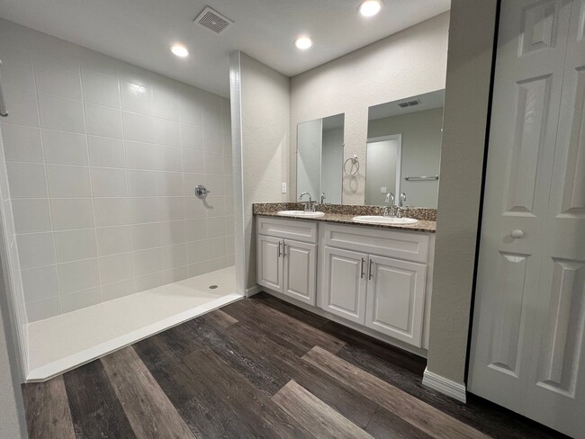 Building Photo - Lovely 3 Bedroom, 2 Bathroom Home in Ocala!!!