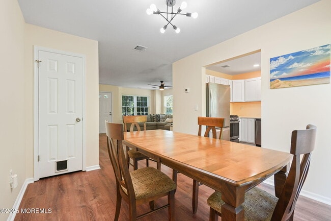 Building Photo - 36 Stirrup Ct