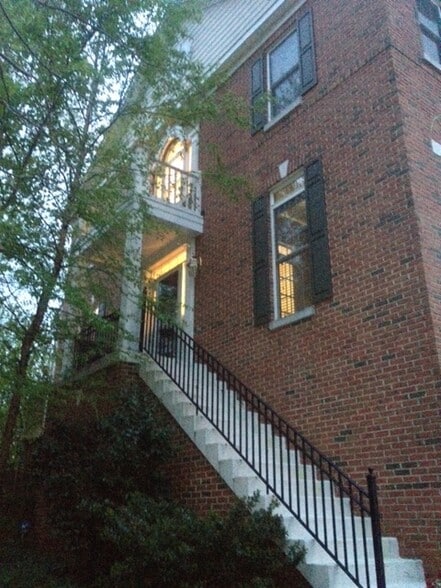 Building Photo - 11601 Park Vista Blvd