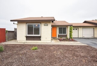 Building Photo - 55+ Senior Community Located on  Peacock Hills!!