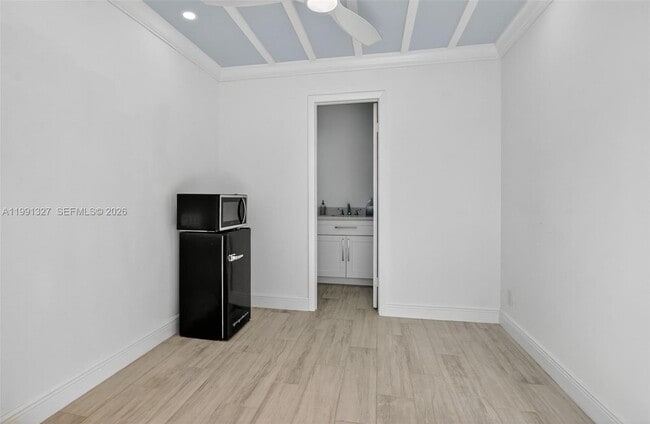 Building Photo - 7145 Promenade Dr