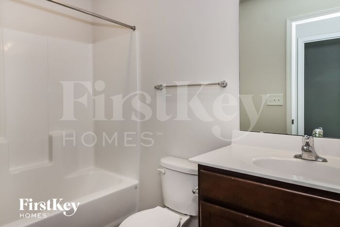Building Photo - 9422 Village View Ct NW