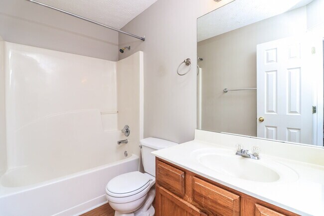 Building Photo - 123 Silver Arrow Cir