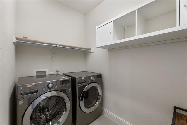 Building Photo - 15801 Canyon Ridge