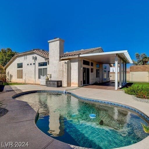 Building Photo - 5022 Vista Loma Way