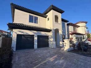 Building Photo - 15387 SW 21 Ln