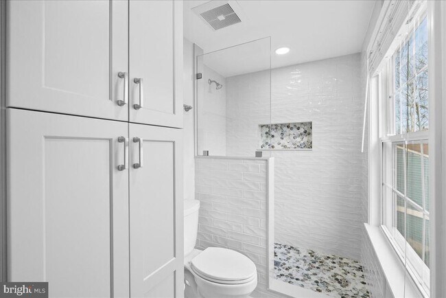 Building Photo - 8300 White Star Ct