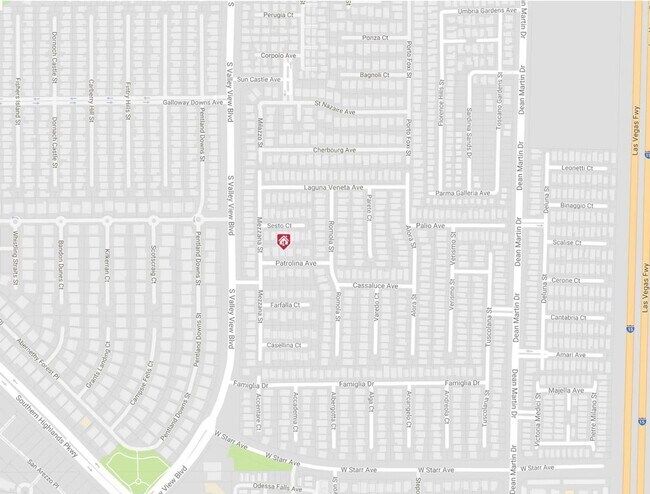 Building Photo - Beautiful former Model Home located near Southern Highlands Golf Club.