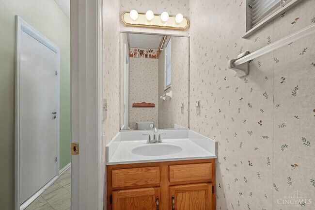 Building Photo - 6671 Foxfield Dr