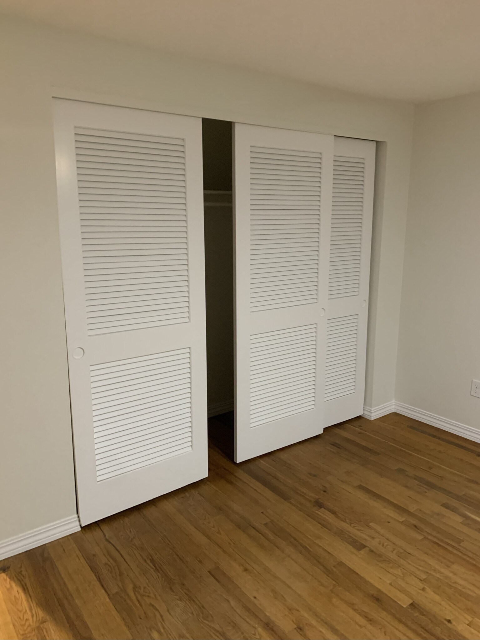 Building Photo - 1760 SW 90th Ave