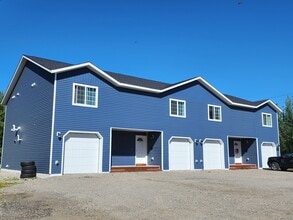 Building Photo - 330 Park Way