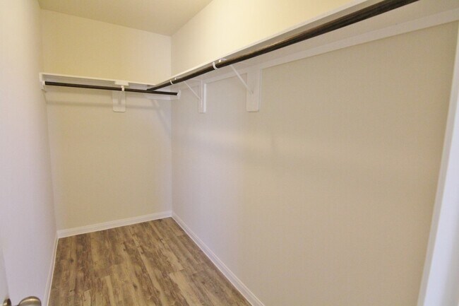 Building Photo - 13206 Withee Path Ln