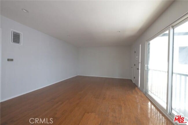 Building Photo - 1436 S Bedford St