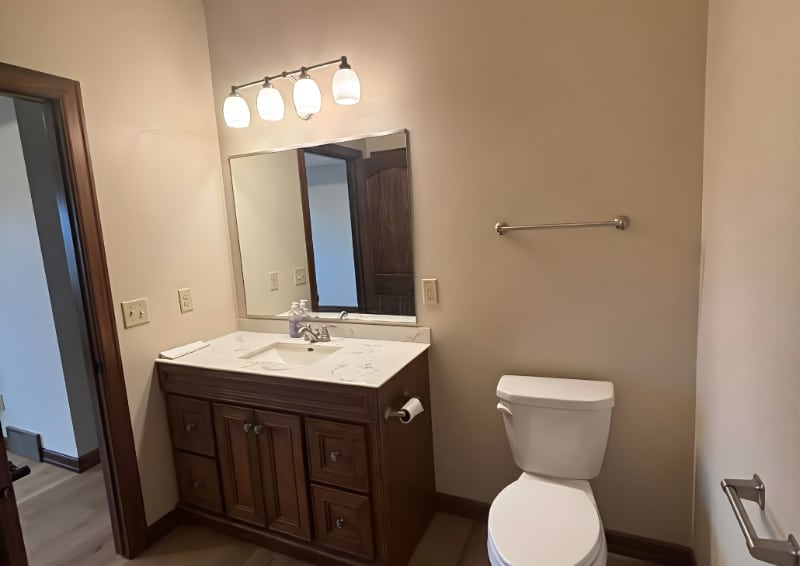 Building Photo - 3820 E Vendavel St