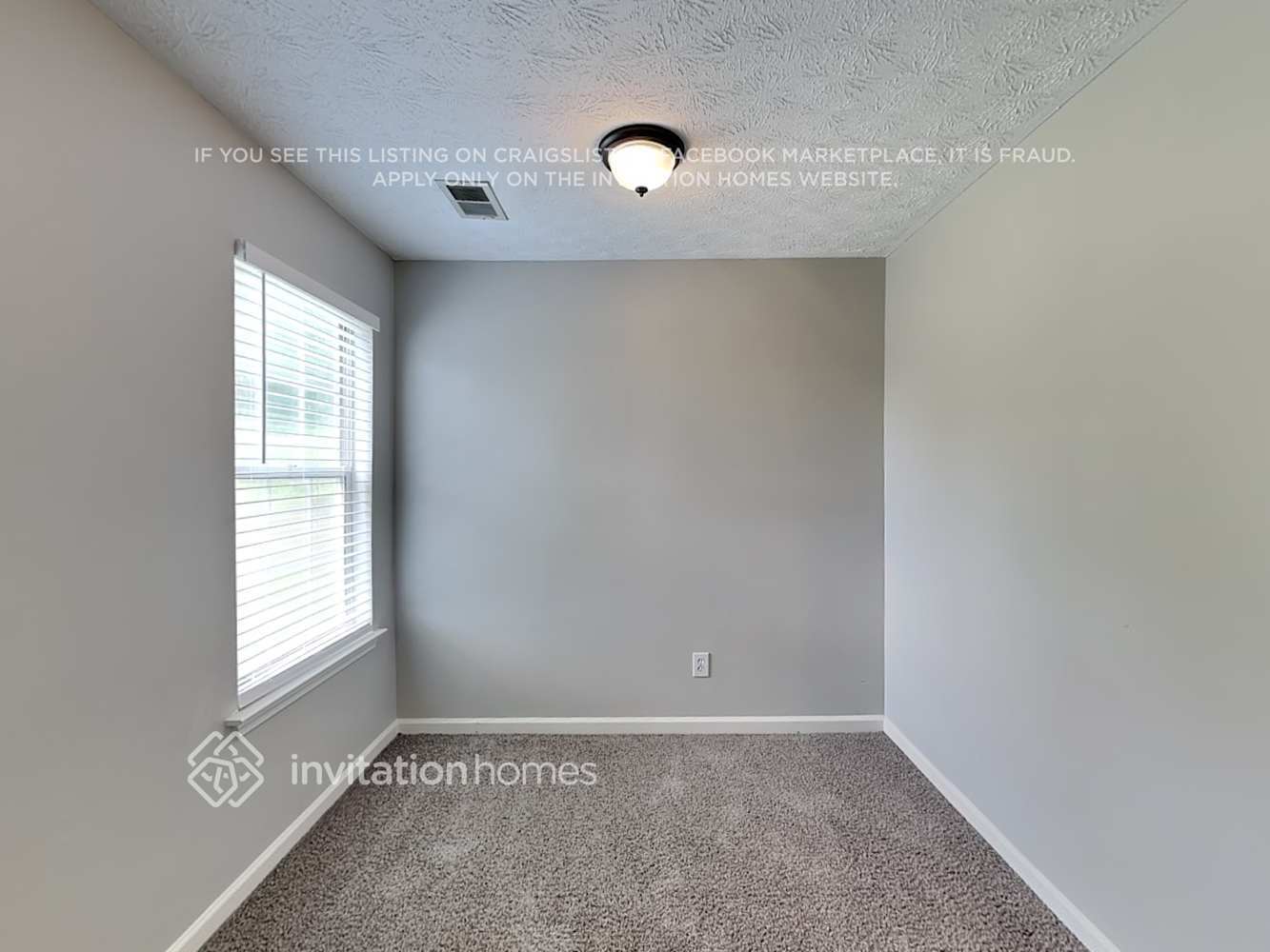 Building Photo - 3291 Hidden Valley Way SW