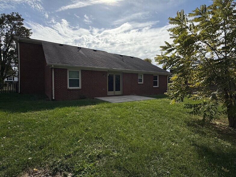 Building Photo - 2499 Harrods Pointe Trce