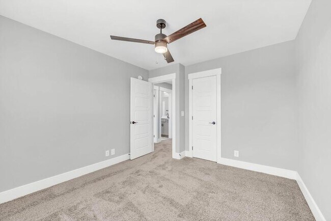 Building Photo - 1505 Jonathan Wade Cir