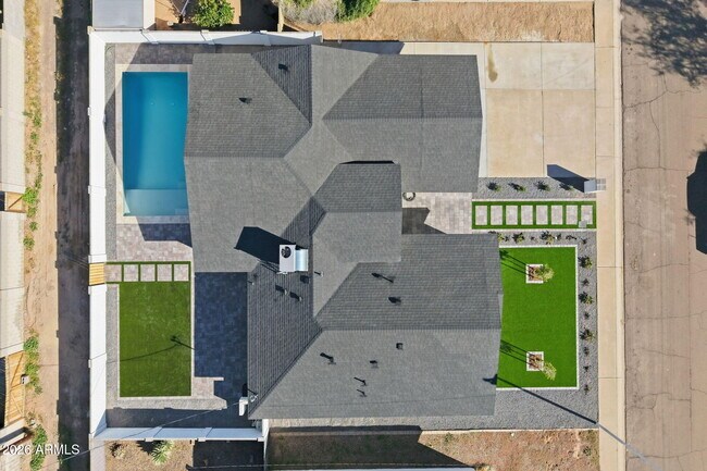 Building Photo - 6420 E Virginia Ave