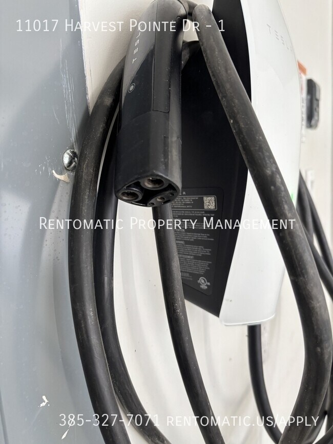 Building Photo - 11017 Harvest Pointe Dr