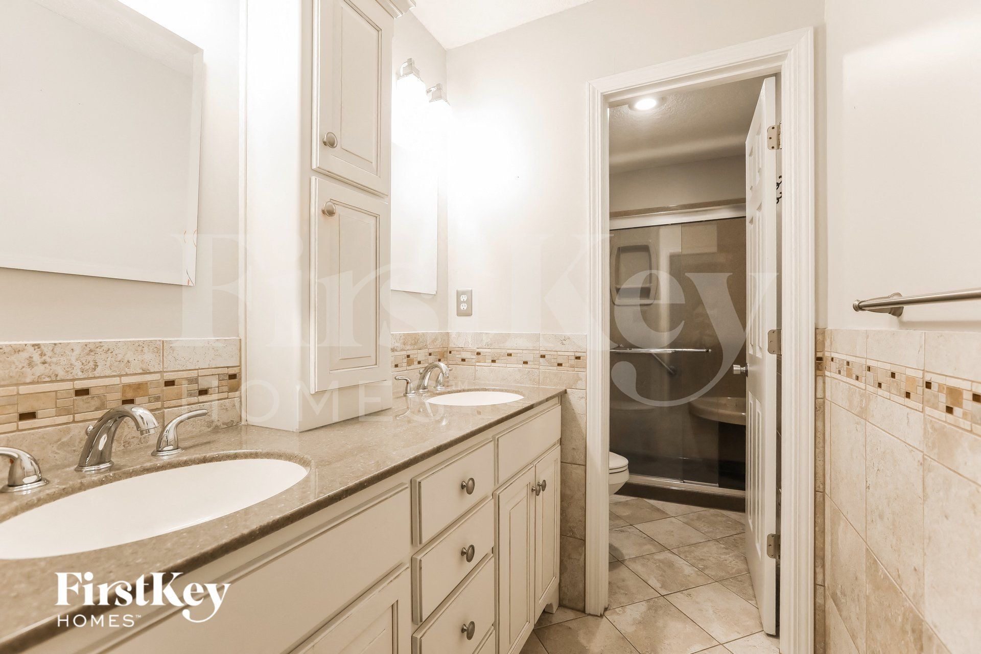 Building Photo - 1018 SE 4th St