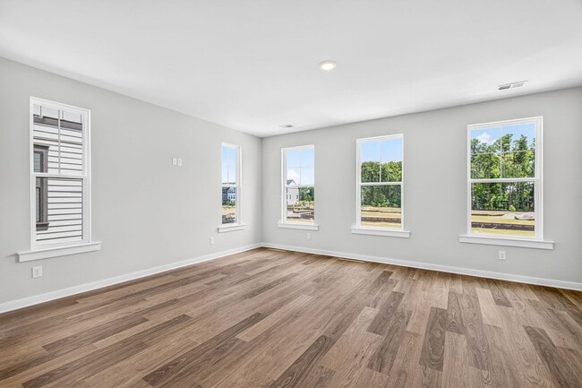 Building Photo - New Construction in the Heart of Nexton