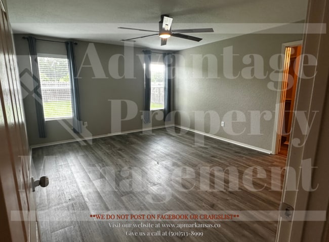 Building Photo - 3010 Alderwood Dr