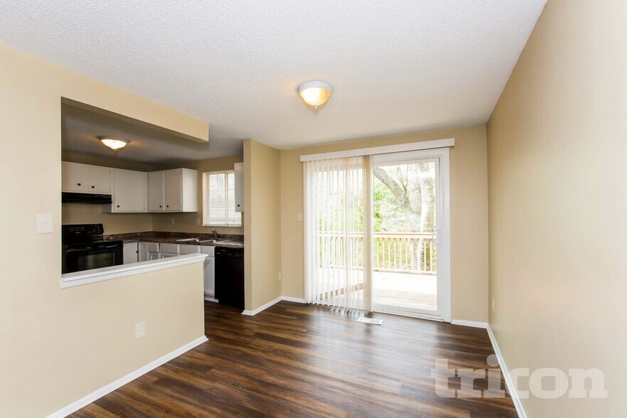 Building Photo - 3205 Winchelsea Dr