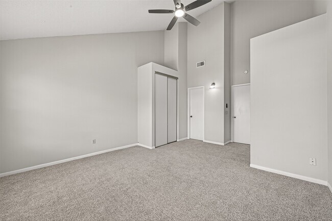 Building Photo - 2910 Grants Lake Blvd