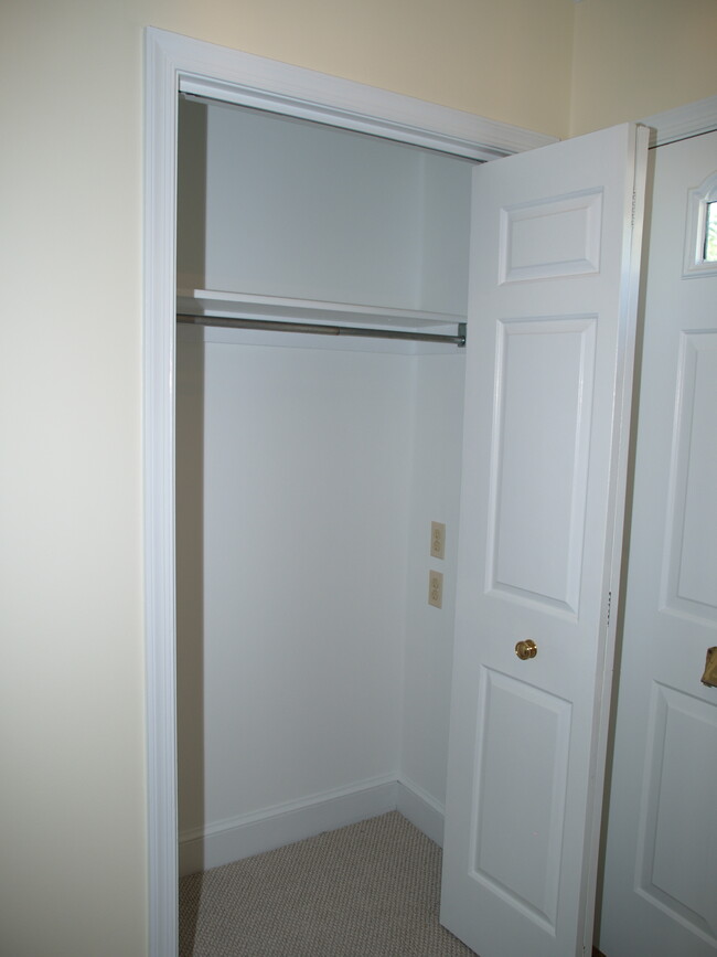 1st Floor Foyer Closet - 3287 Sutton Pl NW