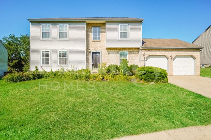 Building Photo - 81 Roxbury Dr