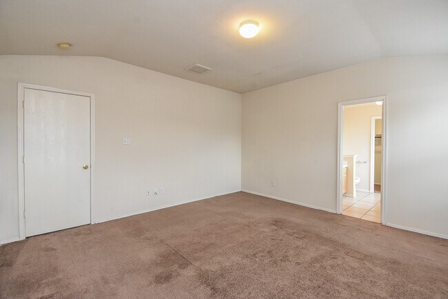 Building Photo - 18214 Olive Leaf Dr