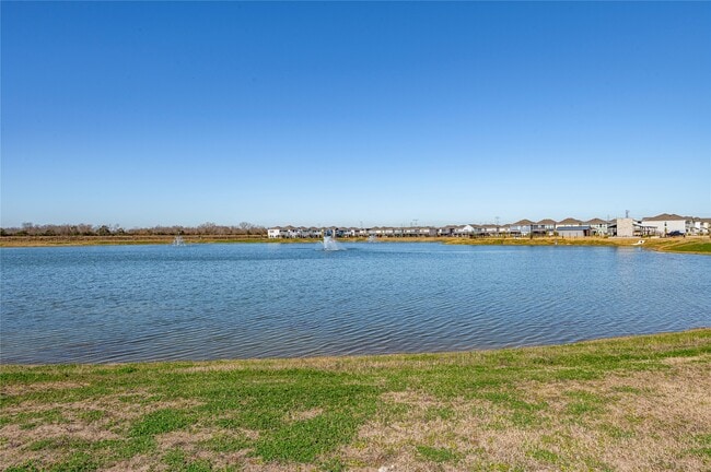 Building Photo - 719 Sandy Bay Ln