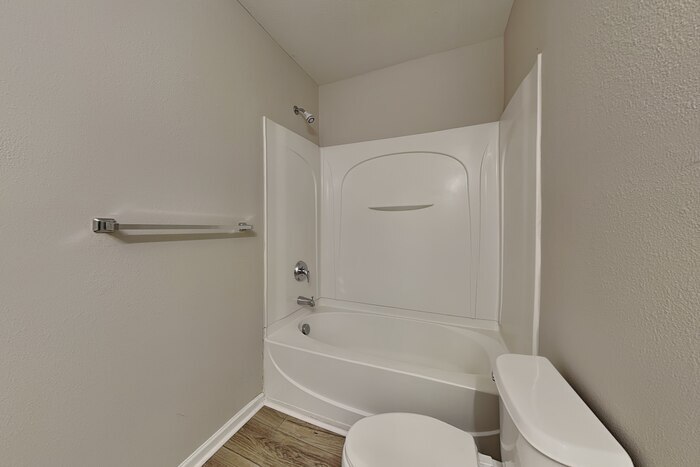 Building Photo - 2521 Mulberry Pond Dr