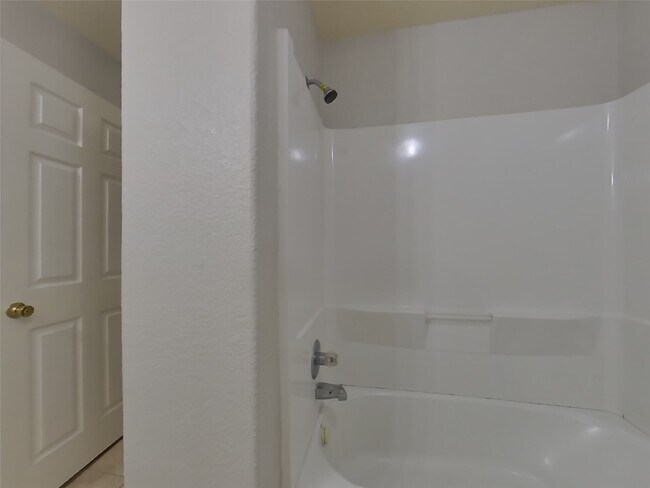 Building Photo - 19626 Beachy Ct