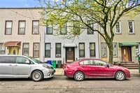 Building Photo - 71-48 69th Pl
