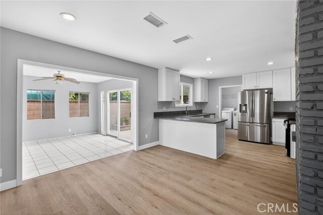 Building Photo - 13808 S Catalina Ave