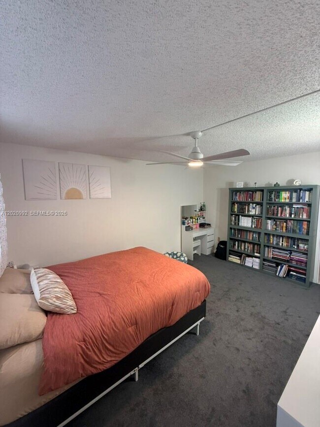 Building Photo - 1810 SW 81st Ave