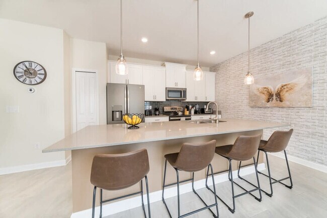 Building Photo - 4829 Memories Ln