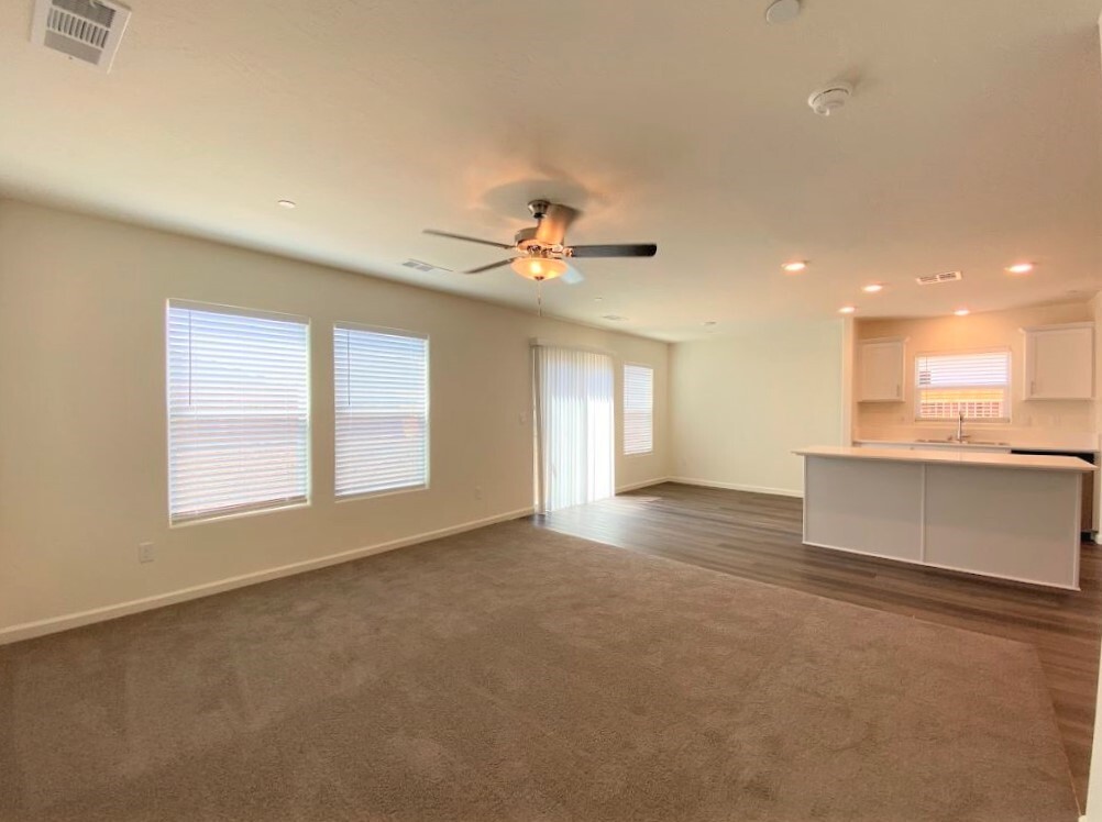 Building Photo - 1334 Eagle Rdg Ct
