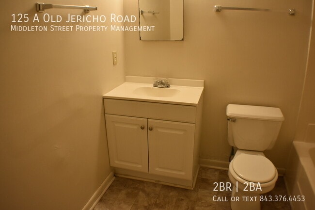 Building Photo - 125 Old Jericho Rd