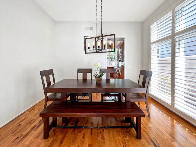 Building Photo - 9761 Claiborne Square