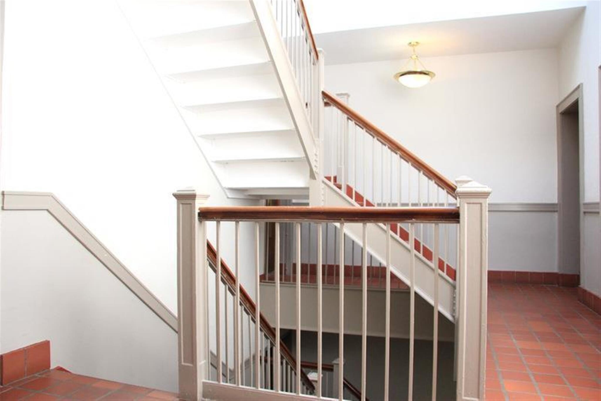 Building Photo - 361 Harvard St