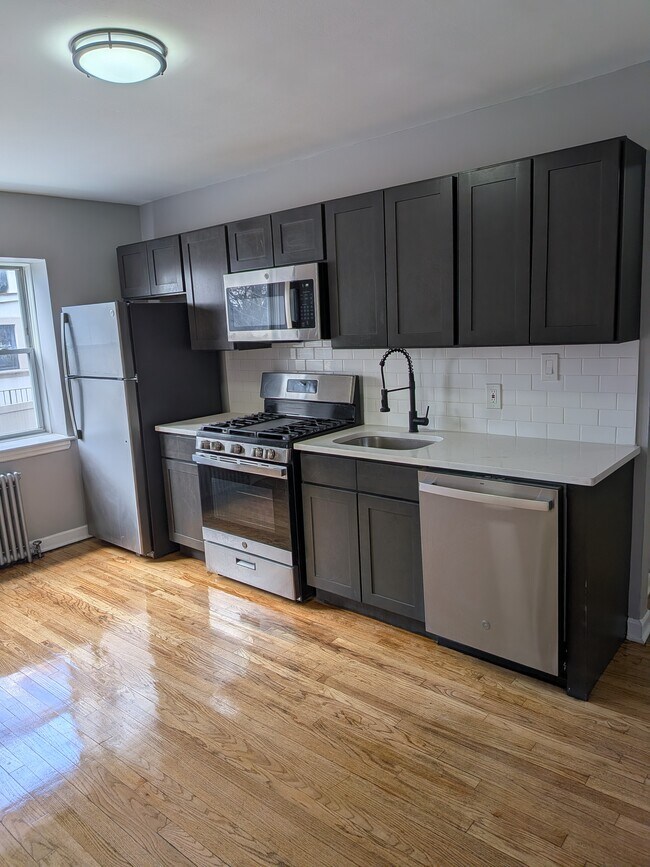 Floorplan - 849 Jersey Avenue