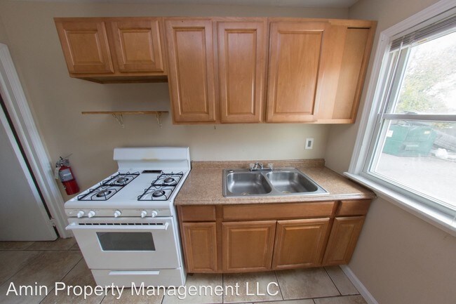 Building Photo - 76-98 Martin Luther King Jr Blvd S